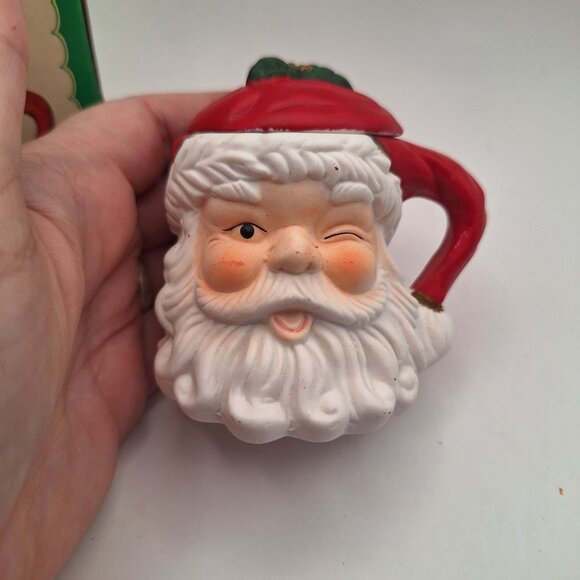 VINTAGE FAVORITE THINGS WINKING SANTA CLAUS VOTIVE HOLDER IN MY CAP TEALIGHT NIB - Picture 1 of 13